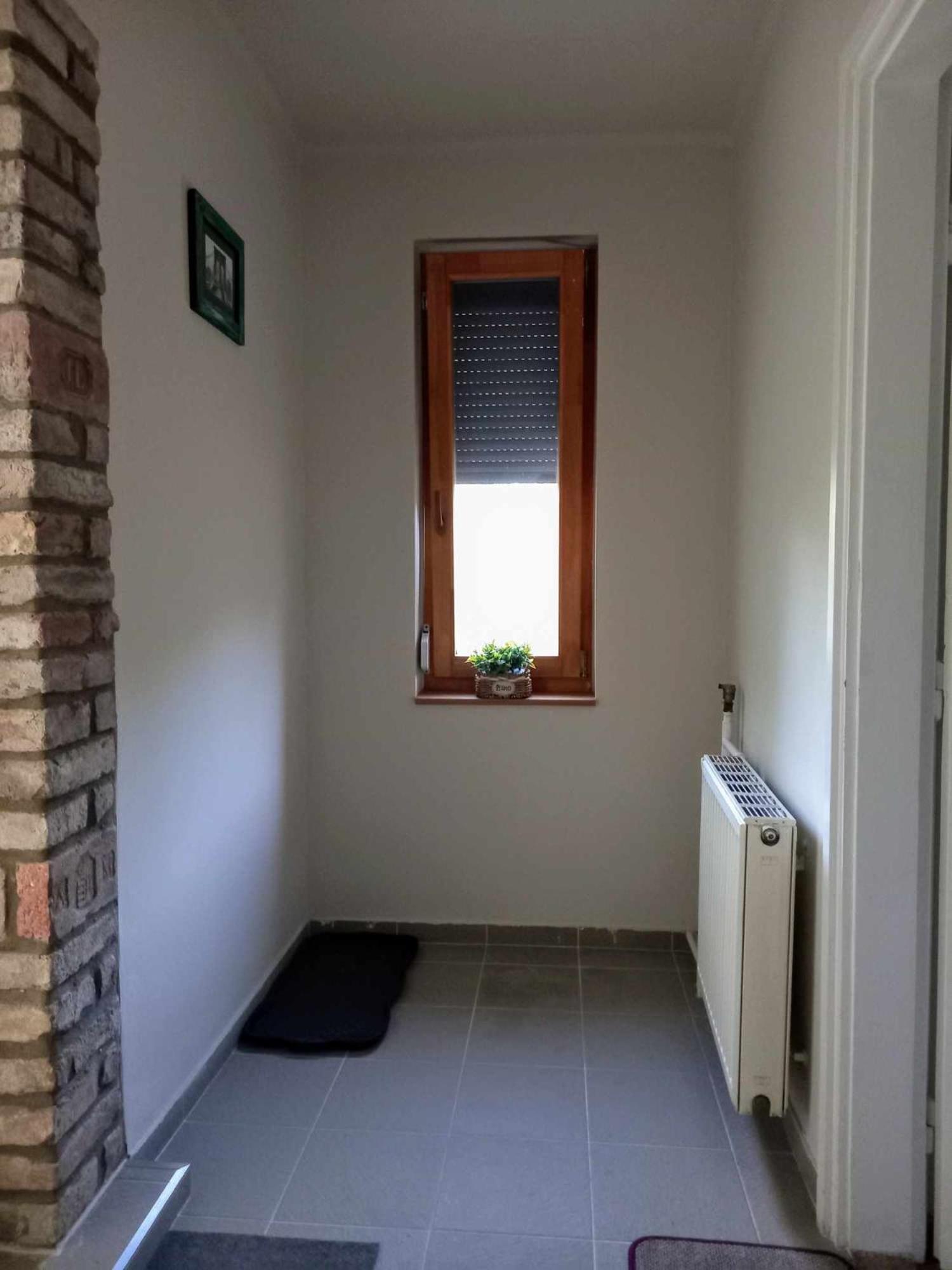 Bike&Night Apartment Baracska Екстериор снимка